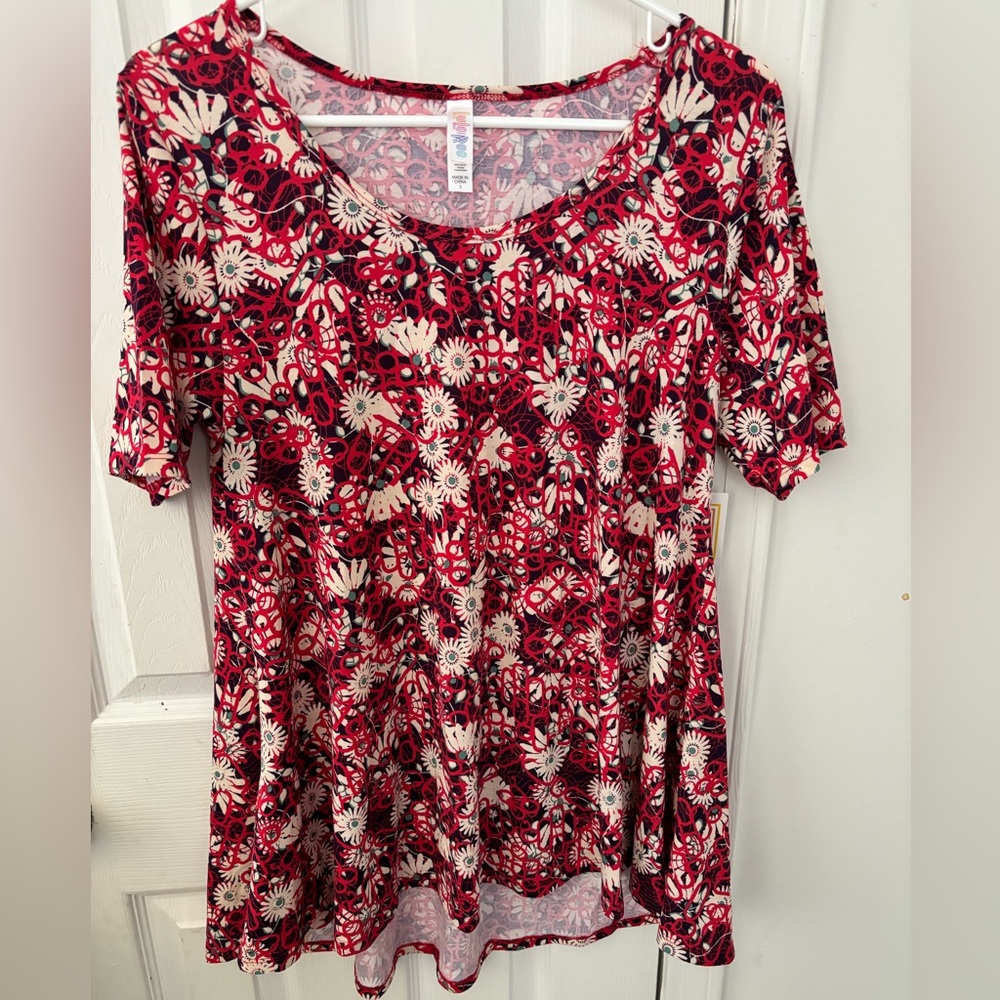 NEW LULAROE PERFECT TEE Size Small